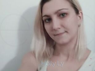 Holly_Ly