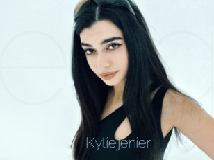 Kyliejenier