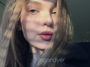 Megandyer