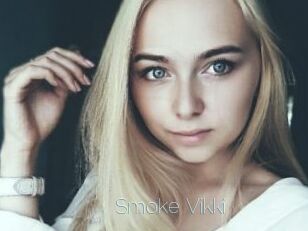 Smoke_Vikki