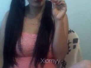 Xiomyy_